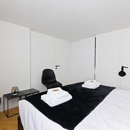 Elegant Appartement Pres Du Musee Du Louvre Et Du Jardin Des Tuileries Free Netflix Parijs Buitenkant foto
